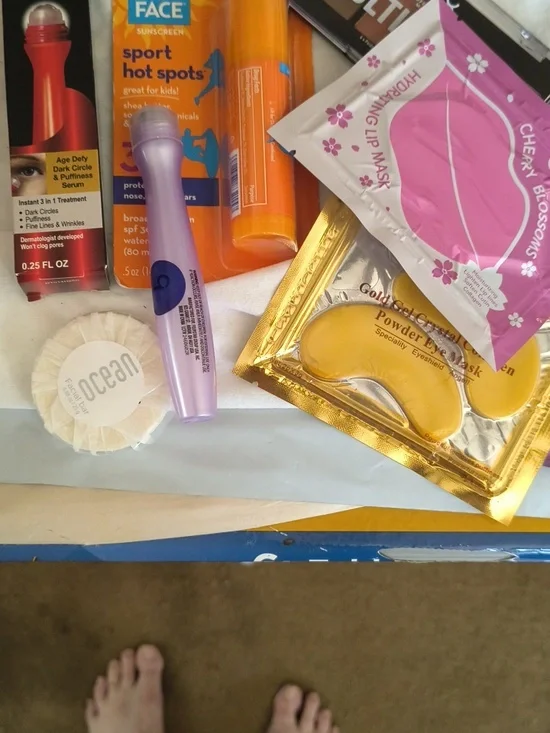 Ladies Mystery Plus Brand New Package Of Jessica Simpson Makeup Brushes Etc. - Picture 6 of 11